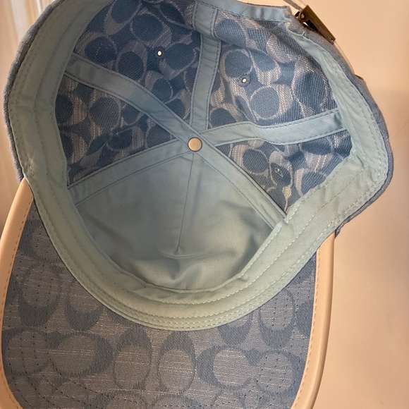 Coach Signature Chambray Baseball Cap - Picture 4 of 6